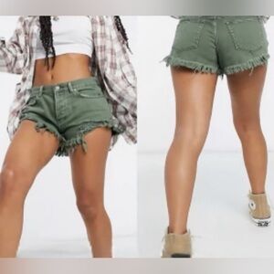 We the Free Loving Good Vibrations Cut-Off‎ Green Shorts- Size 30